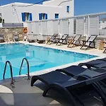 Markos Village Ξενοδοχείο 2*